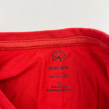 Load image into Gallery viewer, Unisex Favourites, red organic cotton tee / top, GUC, size 5,  