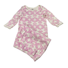 Load image into Gallery viewer, Girls TOUCHED BY NATURE, soft feel organic cotton sleepsack, EUC, size 000-00,  