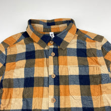 Load image into Gallery viewer, Boys KID, checked flannel cotton long sleeve shirt, EUC, size 8,  