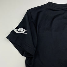 Load image into Gallery viewer, Boys Nike, Dri-Fit sports / activewear top, GUC, size 6-7,  