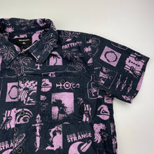 Load image into Gallery viewer, Boys Quiksilver, cotton short sleeve shirt, GUC, size 10,  