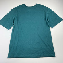 Load image into Gallery viewer, Boys Tilt, urban cotton tee / top, EUC, size 8,  
