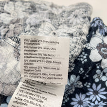 Load image into Gallery viewer, Boys Cotton On, floral viscose / linen short sleeve shirt, GUC, size 4,  