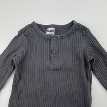 Load image into Gallery viewer, Boys Cotton On, grey ribbed cotton bodysuit / romper, GUC, size 00,  