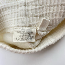 Load image into Gallery viewer, Unisex AROMABABY, organic cotton leggings / bottoms, EUC, size 000,  