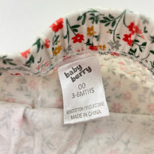 Load image into Gallery viewer, Girls Baby Berry, floral stretchy leggings / bottoms, EUC, size 00,  