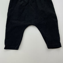 Load image into Gallery viewer, Unisex Baby Berry, black stretchy leggings / bottoms, GUC, size 000,  