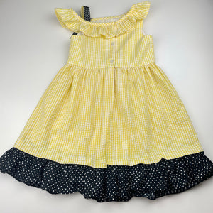 Girls Counting Daisies, embroidered gingham dress, bees, EUC, size 6, L: 63cm