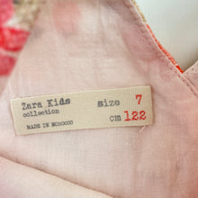 Load image into Gallery viewer, Girls Zara, floral woven cotton summer dress, EUC, size 7, L: 60cm