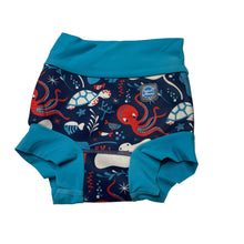 Load image into Gallery viewer, Boys Splash About, swim nappy / bottoms, fade &amp; pilling on bottom, FUC, size 2-3,  