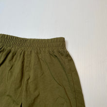Load image into Gallery viewer, Boys khaki, lightweight stretchy shorts, elasticated, EUC, size 1,  