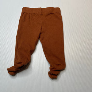 Unisex Baby Berry, footed leggings / bottoms, EUC, size 0000,  