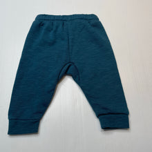 Load image into Gallery viewer, Boys Dymples, fleece lined track pants, elasticated, EUC, size 00,  
