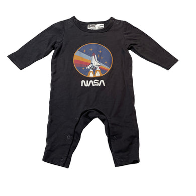 Boys Cotton On, stretchy romper, NASA, EUC, size 000,  