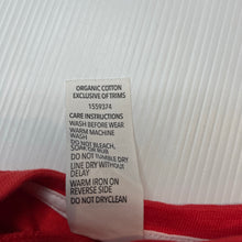 Load image into Gallery viewer, Unisex Big W, organic cotton Christmas tee / top, EUC, size 00,  