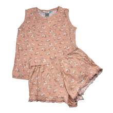 Load image into Gallery viewer, Girls Lily &amp; Dan, floral cotton pyjama top &amp; shorts, GUC, size 8,  