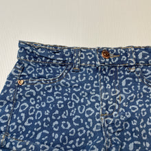 Load image into Gallery viewer, Girls VINCE CAMUTO, animal print denim shorts, adjustable, GUC, size 4,  