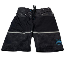 Load image into Gallery viewer, Boys CARVE, lightweight stretch board shorts, elasticated, GUC, size 6,  