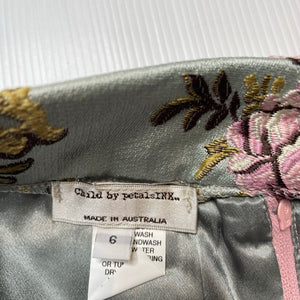 Girls Child by Petals Ink, Designer lined embroidered floral cotton/silk skirt, L: 35.5cm, W: 29.5cm across, EUC, size 6,  