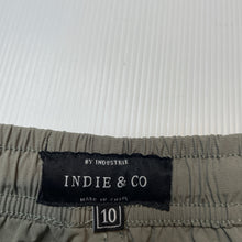 Load image into Gallery viewer, Boys Indie, khaki lightweight board shorts, elasticated, EUC, size 10,  