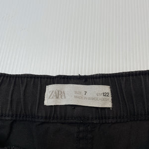Boys Zara, black stretch cotton shorts, elasticated, GUC, size 7,  