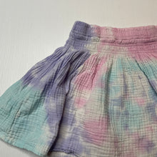 Load image into Gallery viewer, Girls Ghanda, tie dyed crinkle cotton skirt, elasticated, L: 28cm, GUC, size 5-6,  