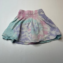 Load image into Gallery viewer, Girls Ghanda, tie dyed crinkle cotton skirt, elasticated, L: 28cm, GUC, size 5-6,  
