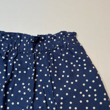 Load image into Gallery viewer, Girls Uniqlo, lightweight cotton shorts, elasticated, GUC, size 11-12,  