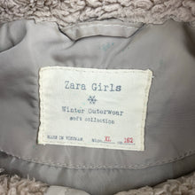 Load image into Gallery viewer, Girls Zara, quilted vest / sleeveless jacket, Sz: XL, armpit to armpit: 41cm, FUC, size 14-16,  