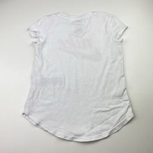 Load image into Gallery viewer, Girls Nike, lightweight sports / sctivewear top, marks on front, FUC, size 6-7,  