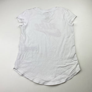 Girls Nike, lightweight sports / sctivewear top, marks on front, FUC, size 6-7,  