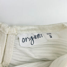Load image into Gallery viewer, Girls Origami, long sleeve white &amp; silver party dress, GUC, size 3, L: 51cm