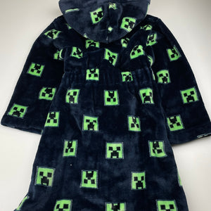Boys Minecraft, soft fleece dressing gown / bath robe, EUC, size 6,  