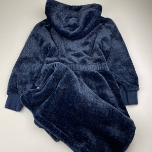Boys Target, soft fleece dressing gown / bath robe, EUC, size 7,  