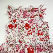 Load image into Gallery viewer, Girls Marlo, lined floral embroidered cotton dress, light marks, FUC, size 4-5, L: 52cm