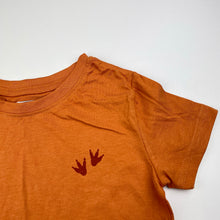 Load image into Gallery viewer, Boys Lily &amp; Dan, orange cotton tee / top, EUC, size 3,  