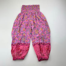Load image into Gallery viewer, Girls handmade, lightweight floral pants, elasticated, no size, Inside leg: 31cm, W: 19cm across unstretched, EUC, size 3-4,  