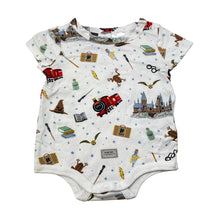 Load image into Gallery viewer, Unisex Cotton On, Harry Potter stretchy bodysuit / romper, GUC, size 000,  