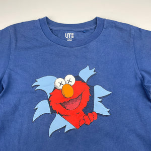 Boys Uniqlo, Seasame Street Elmo cotton tee / top, wash fade, FUC, size 7-8,  