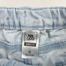Load image into Gallery viewer, Girls Kids &amp; Co, stretch denim shorts, adjustable, FUC, size 6,  