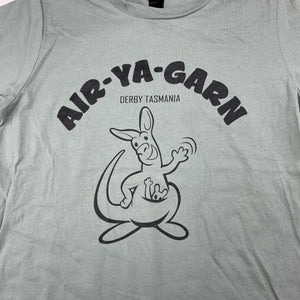 Boys CB, Aus cotton tee / top, kangaroo, GUC, size 10,  