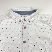 Load image into Gallery viewer, Boys Target, lightweight cotton short sleeve shirt, EUC, size 6,  