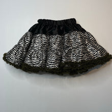 Load image into Gallery viewer, Girls layered, zebra print skirt, elasticated, L: 27cm, FUC, size 4-5,  