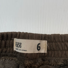 Load image into Gallery viewer, Boys Cotton On, casual shorts, elasticated, wash fade, FUC, size 6,  