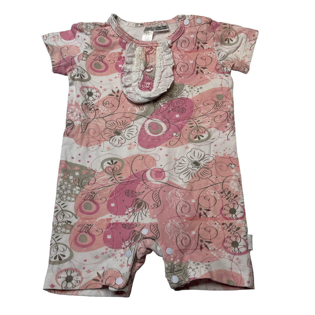 Girls Koko & Co, floral stretchy romper, light marks, FUC, size 00,  