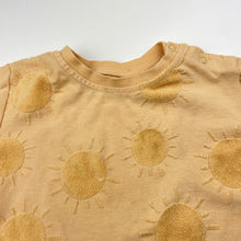 Load image into Gallery viewer, Girls Baby Berry, yellow short sleeve top, FUC, size 1,  