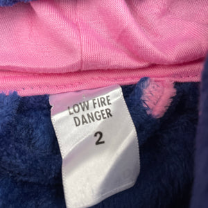 Girls Target, soft fleece dressing gown / bath robe, light mark right armpit, FUC, size 2,  