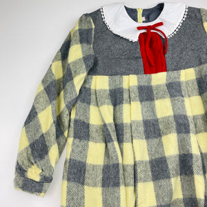 Girls vintage, lined wool / viscose long sleeve dress, armpit to armpit: 37.5cm, shoulder to cuff: 45cm, EUC, size 8, L: 69cm