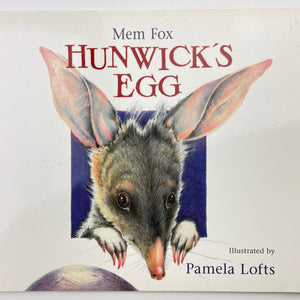 Books HUNWICK'S EGG, by Mem Fox, paperback, GUC, size ,  