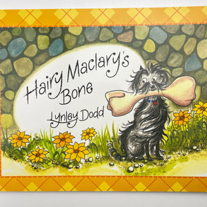 Books Hairy Maclary's Bone, by Lynley Dodd, paperback, GUC, size ,  